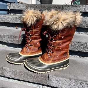 Sorrel - Joan of Arc Winter Boots - Women’s Sz 10 - Waterproof & Insulated